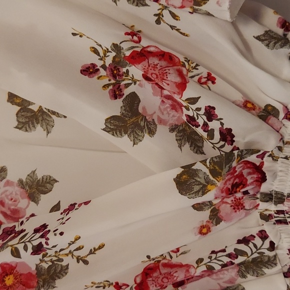 Blouse - Picture 2 of 6